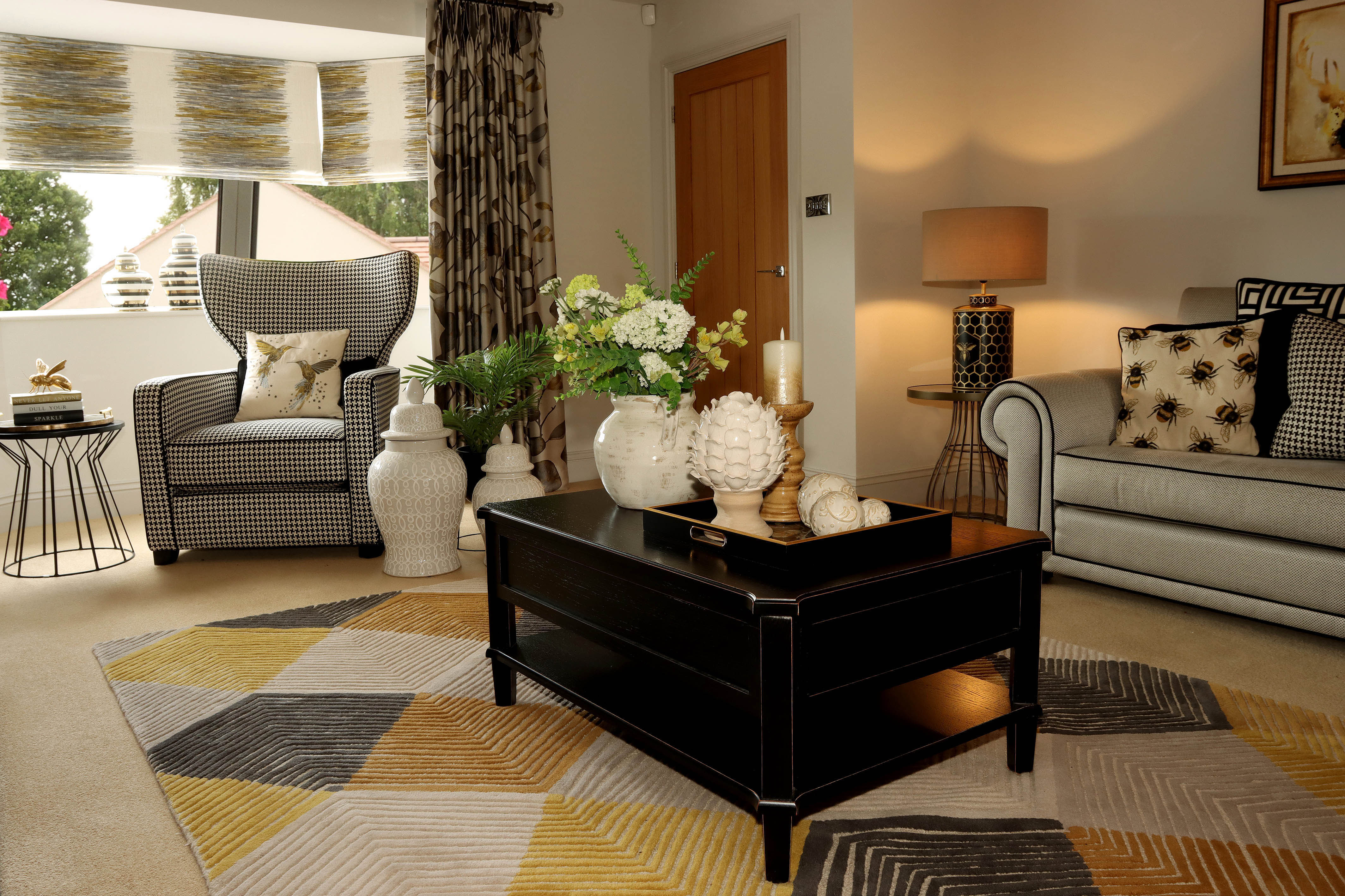 Home Accessories ceramic artichokes